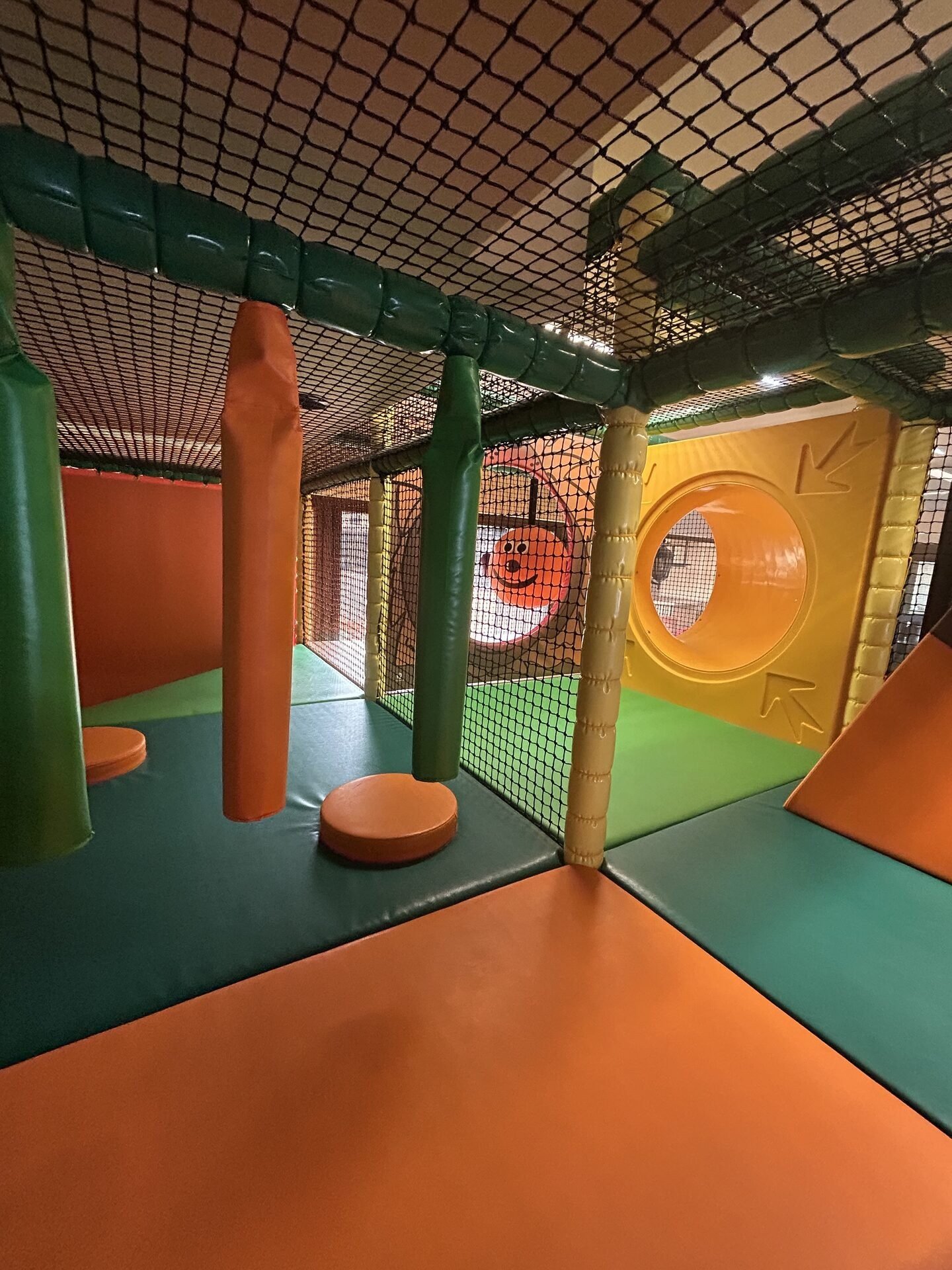 Indoor speeltuin wilhelm tell 6